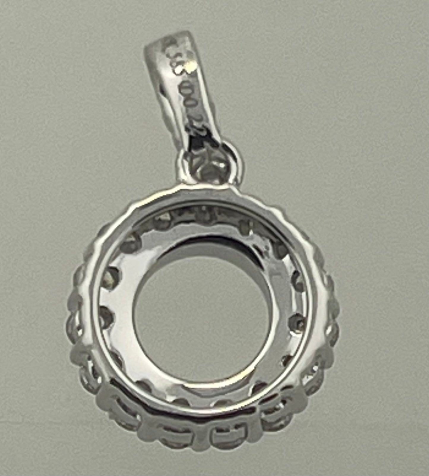 Halo Round pendant mount