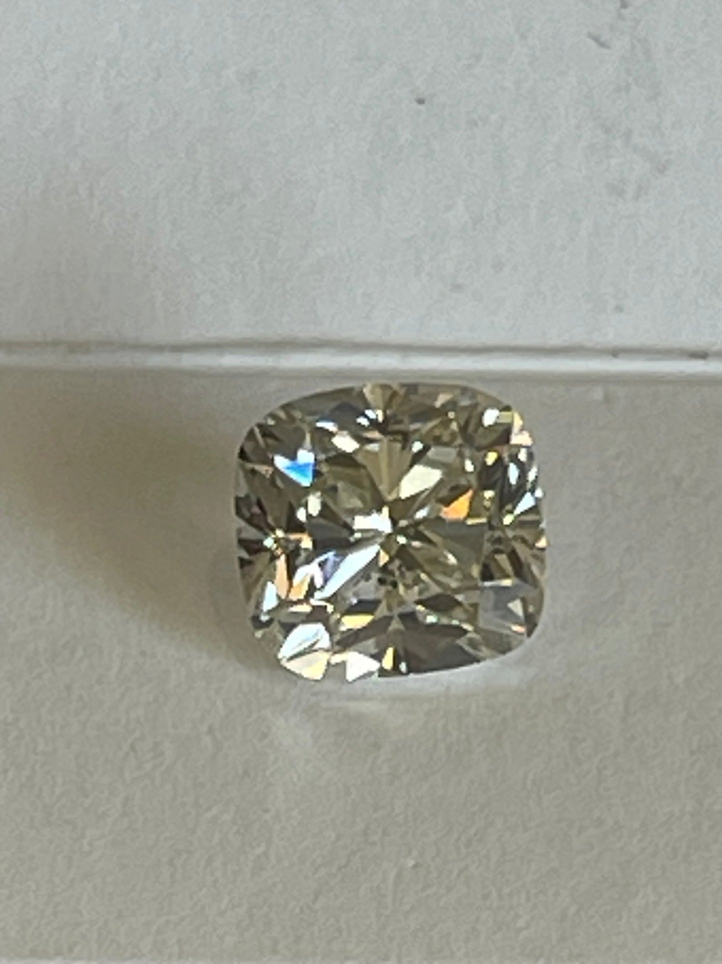 3.00ct cusion Diamond