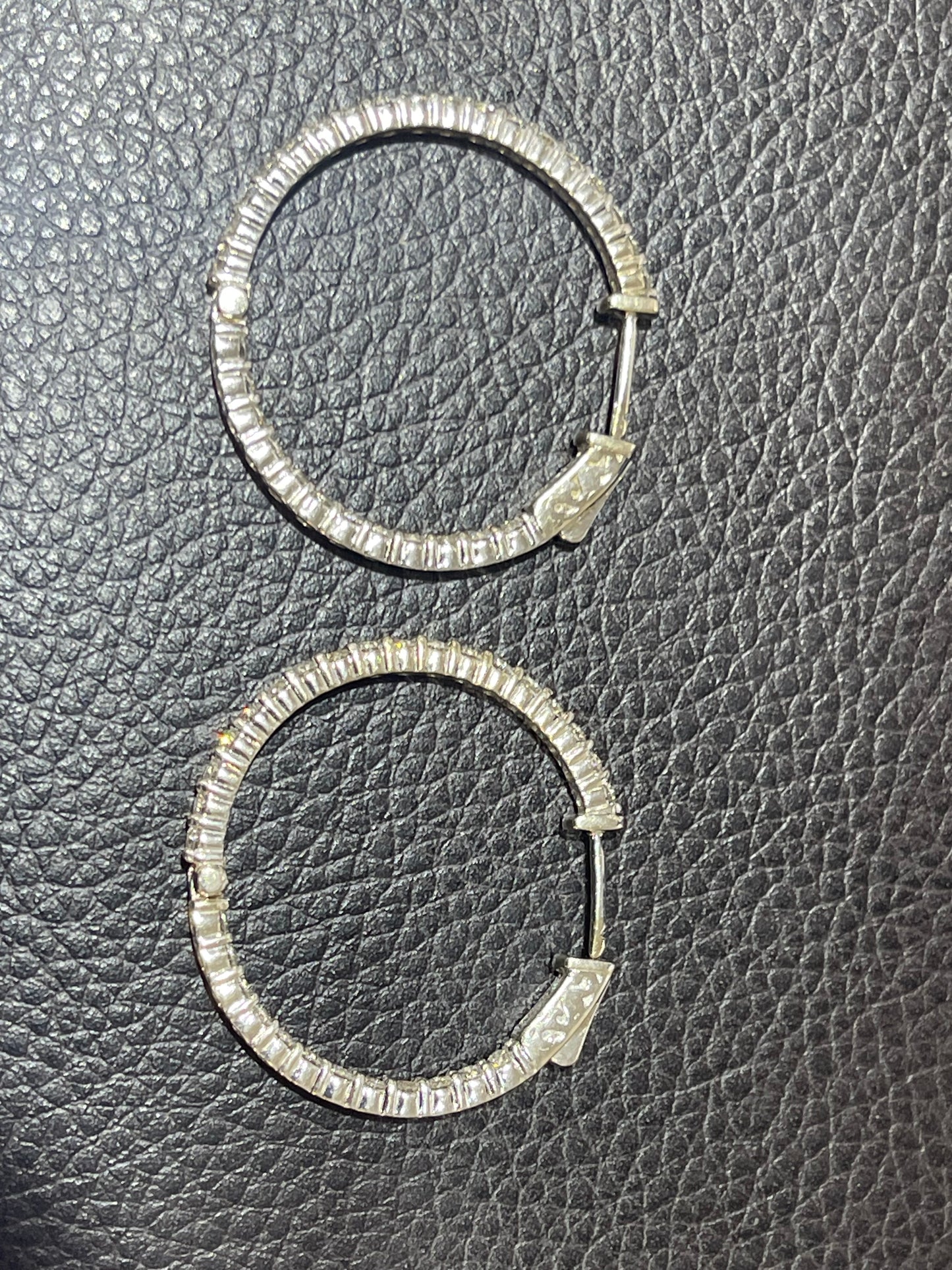 Hoops white gold 3ct total