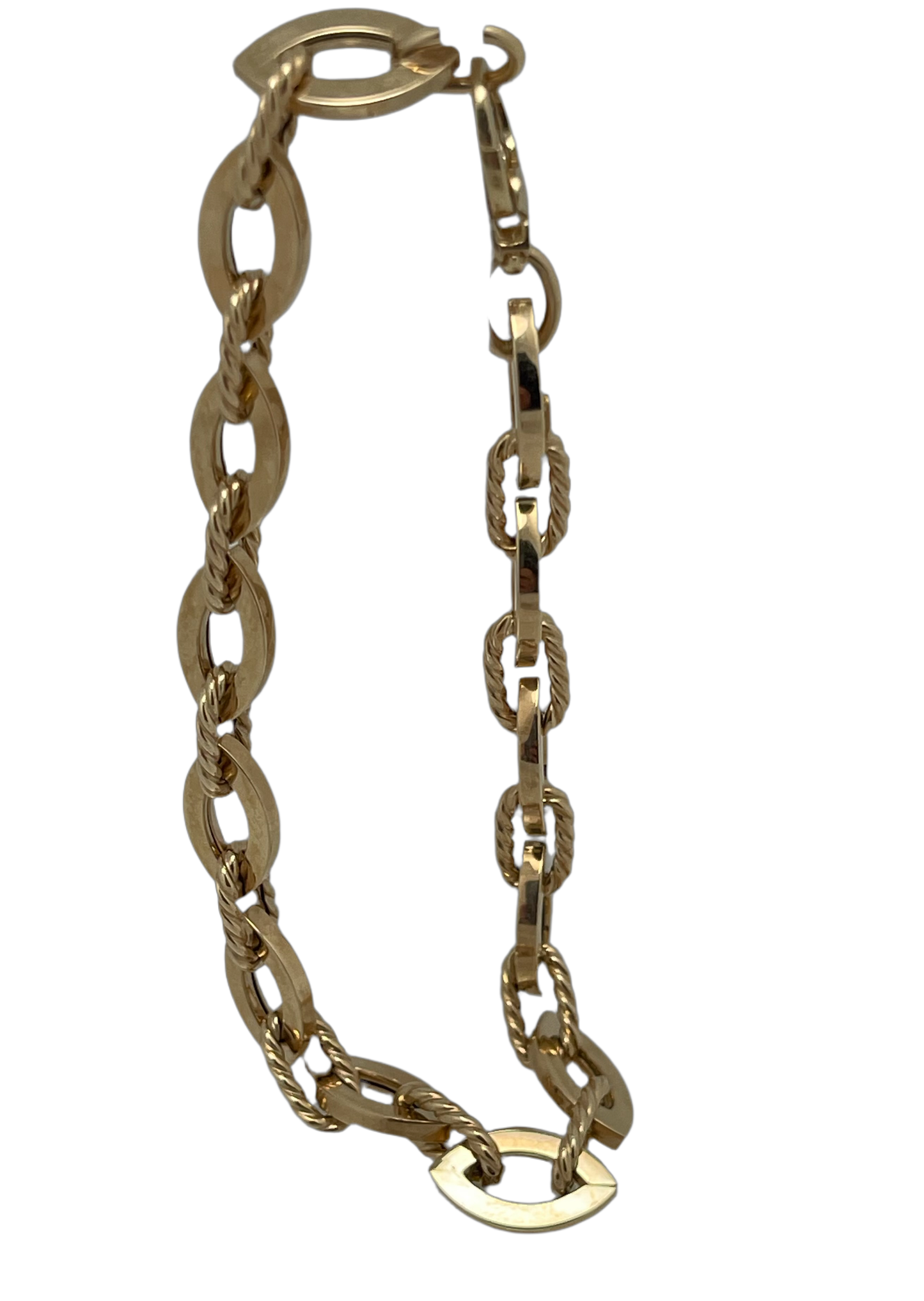 Discover the timeless elegance of our Italian fancy bracelet.