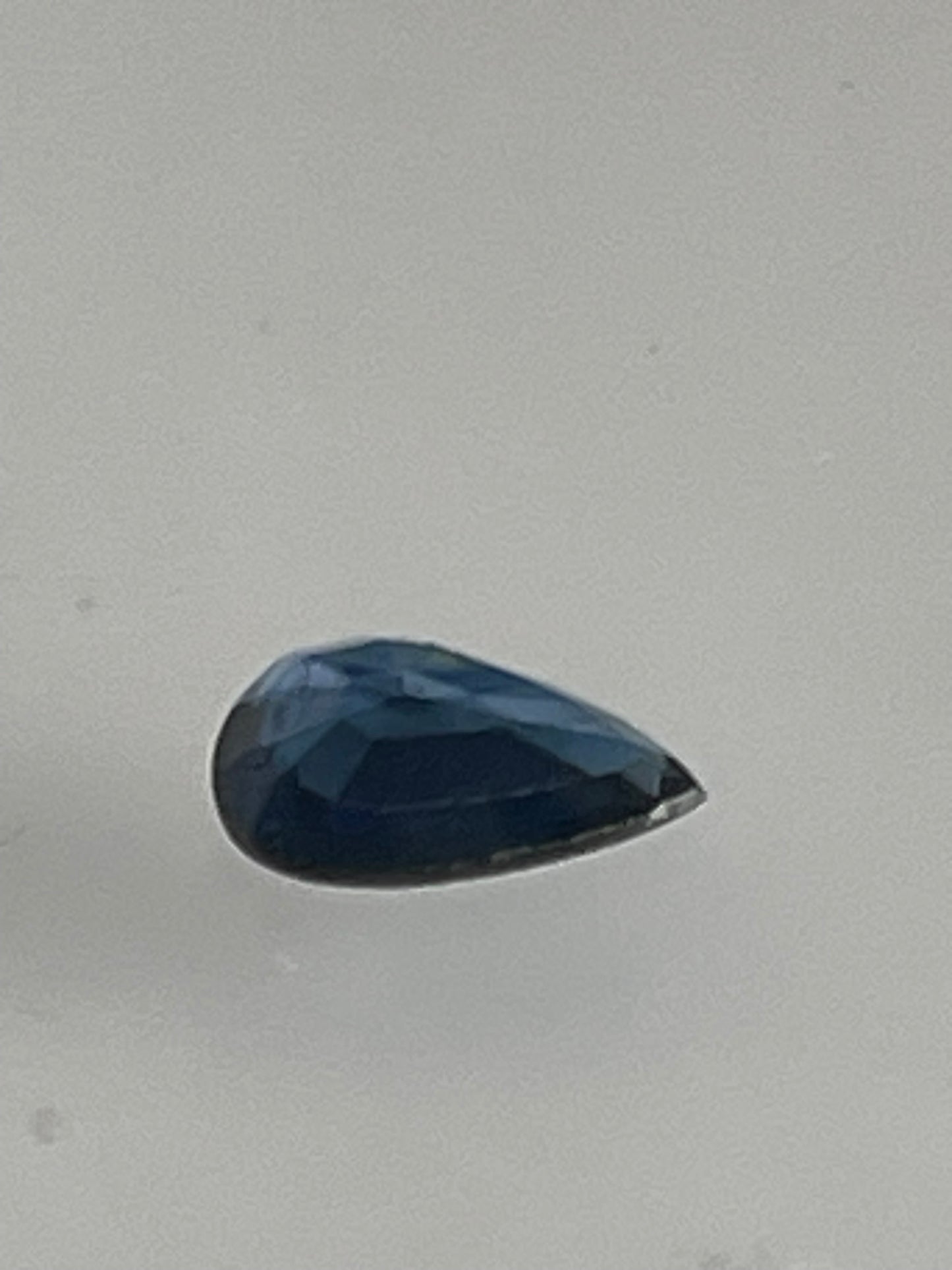 Sapphire pear shape