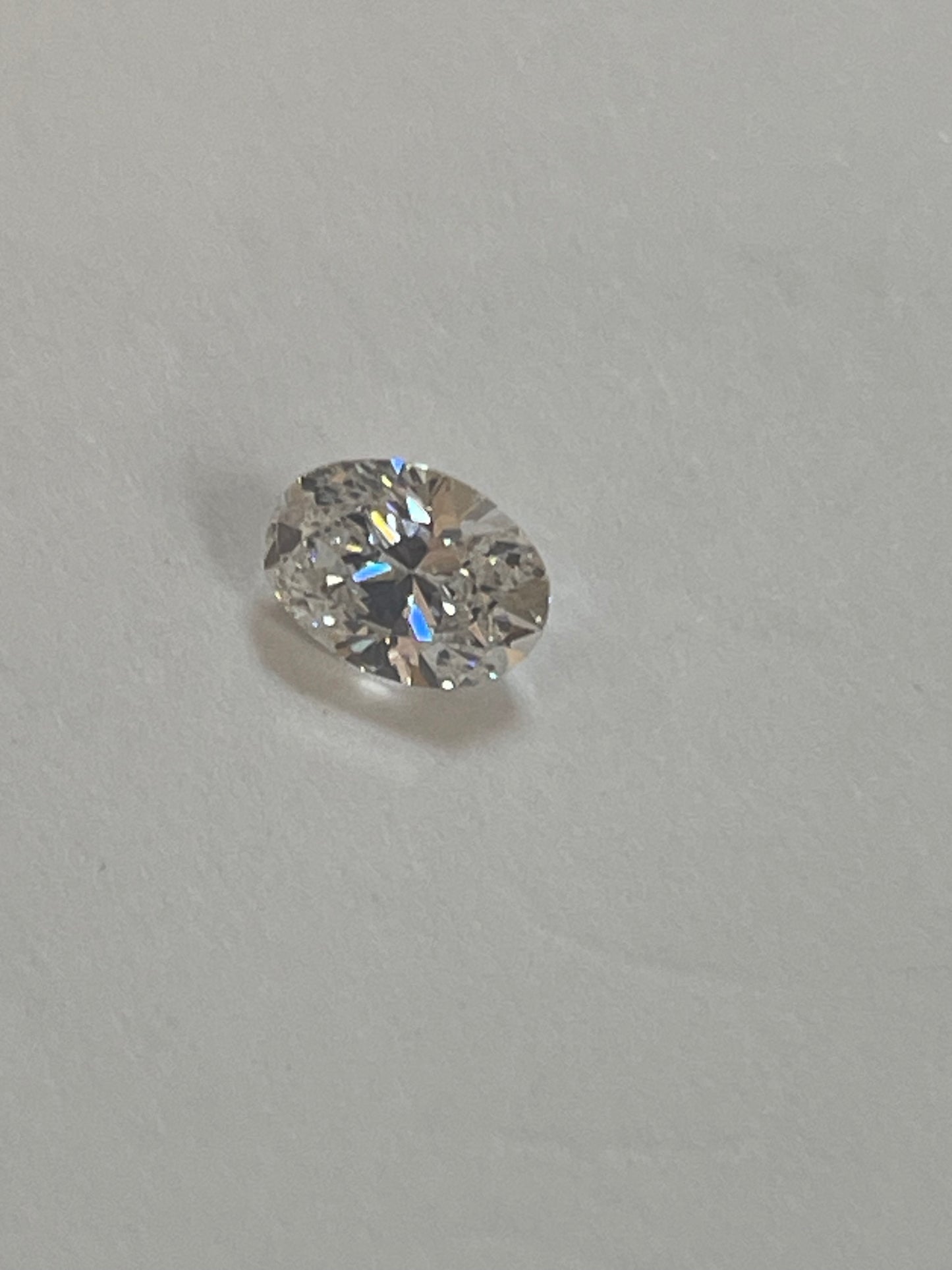 0.98 D-vvs. oval Gia