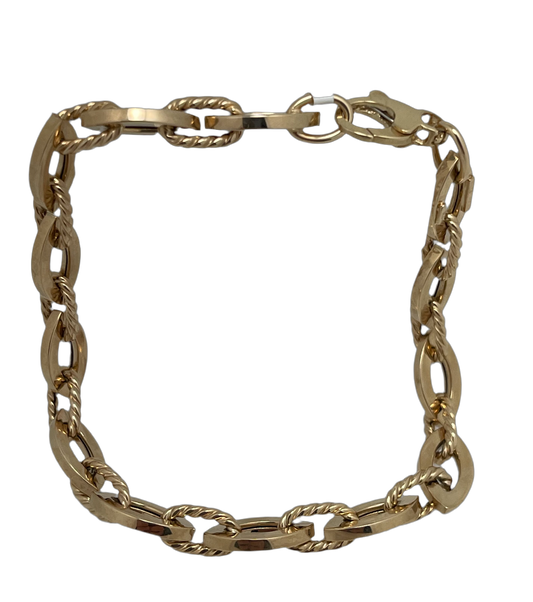 Discover the timeless elegance of our Italian fancy bracelet.