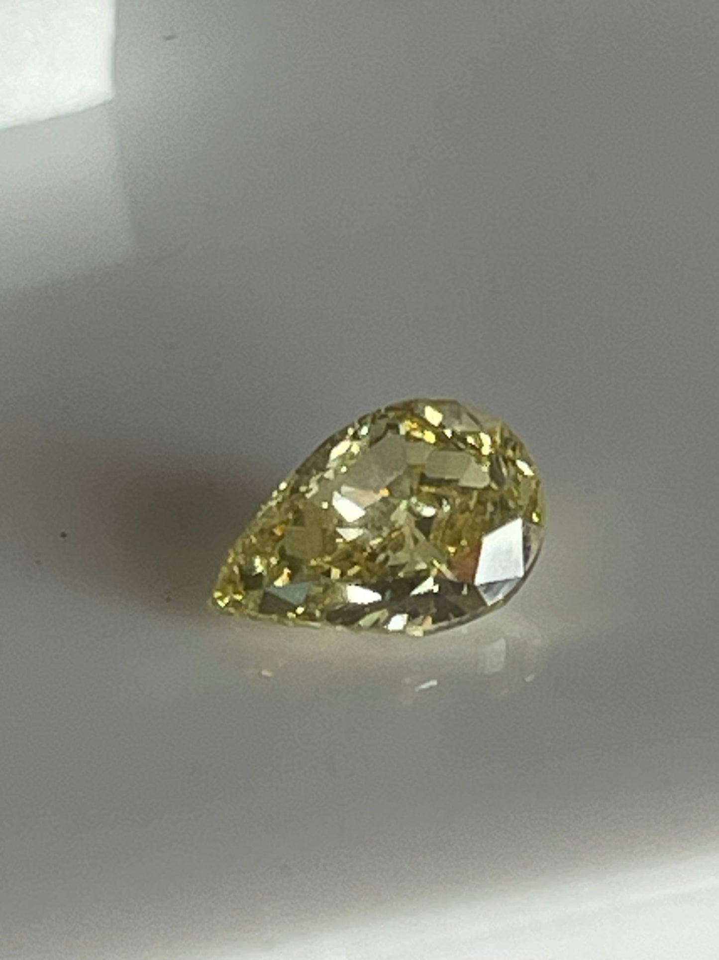 Fancy intance Yellow 1.00 carat pear shape Diamond