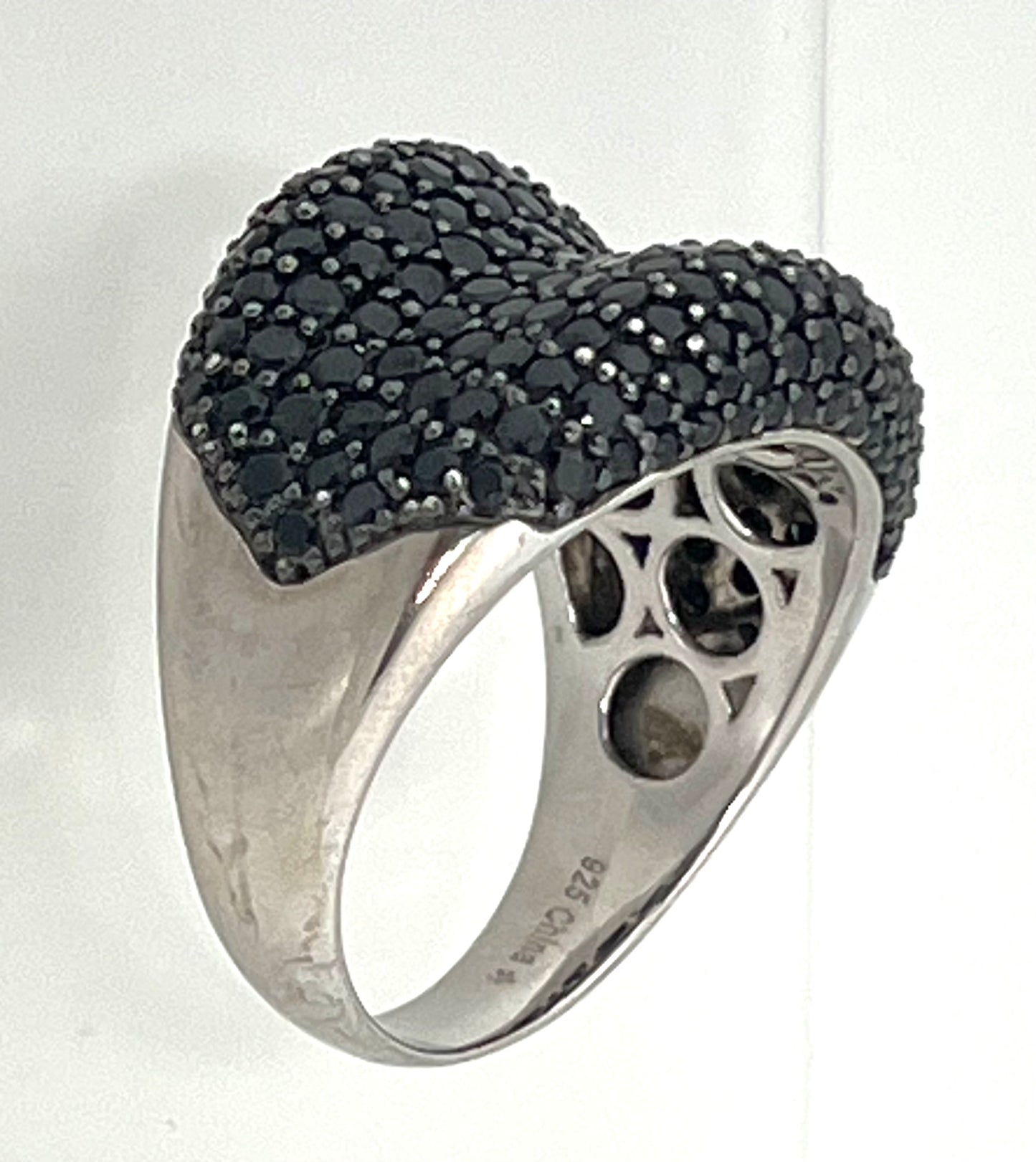 Sterling silver   Wave dome Ring