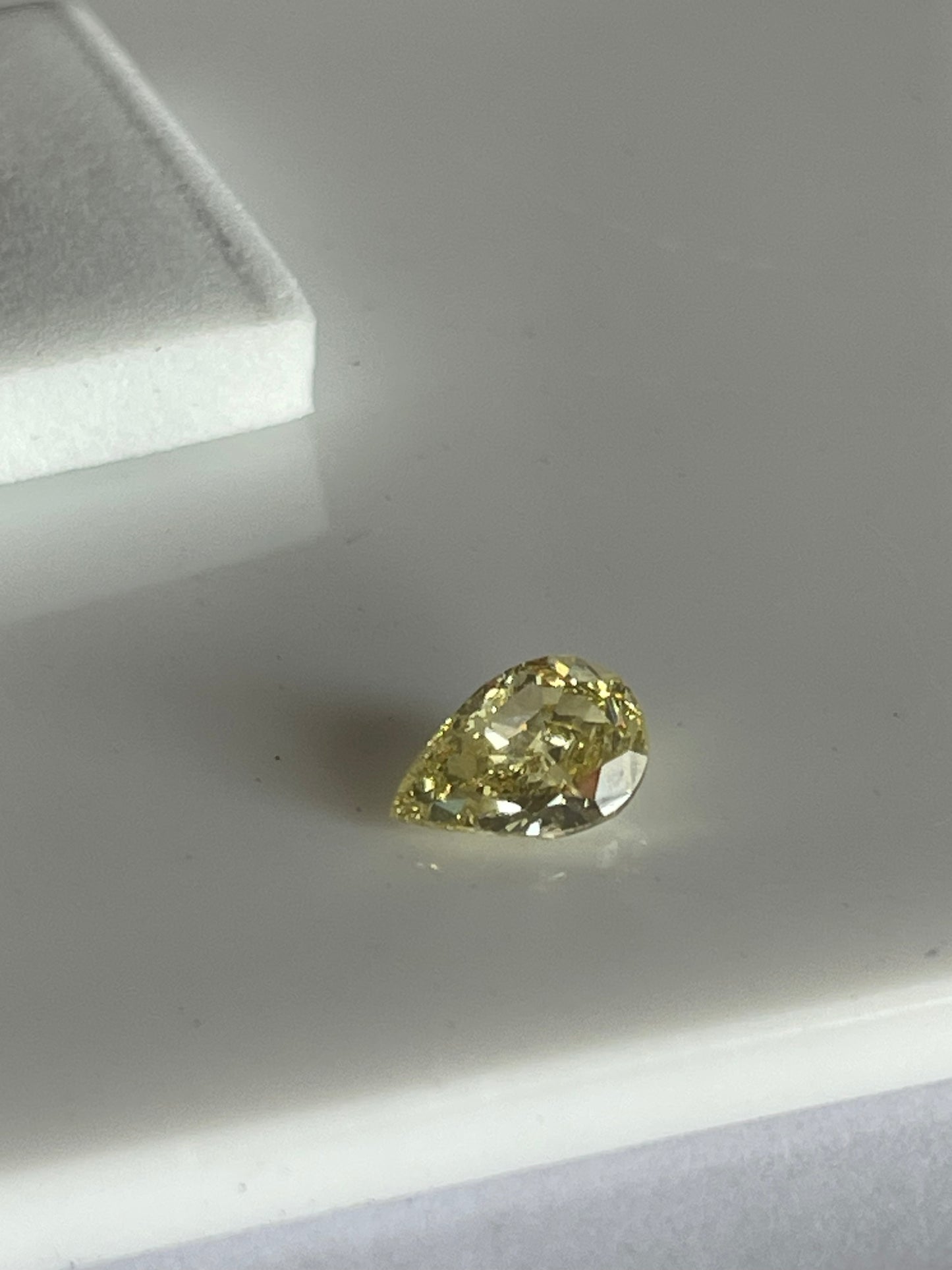 Fancy intance Yellow 1.00 carat pear shape Diamond