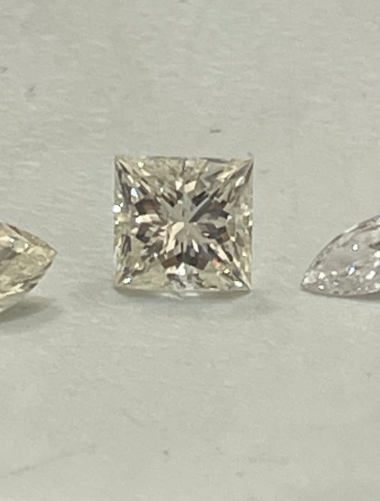 3.07ct Princess G-si2